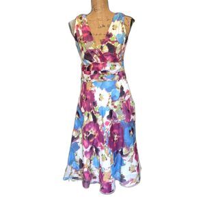 Pepperberry Floral Fit and Flare Dress Spring Feminine Cotton Silk Size 10 Curvy